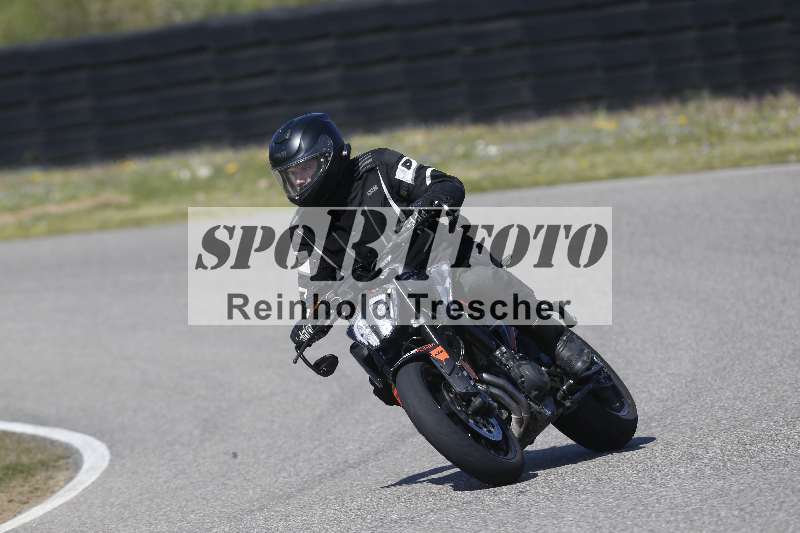 /01 02.04.2026 MAZ ADR/Gruppe gelb Gruppe gruen/unklar